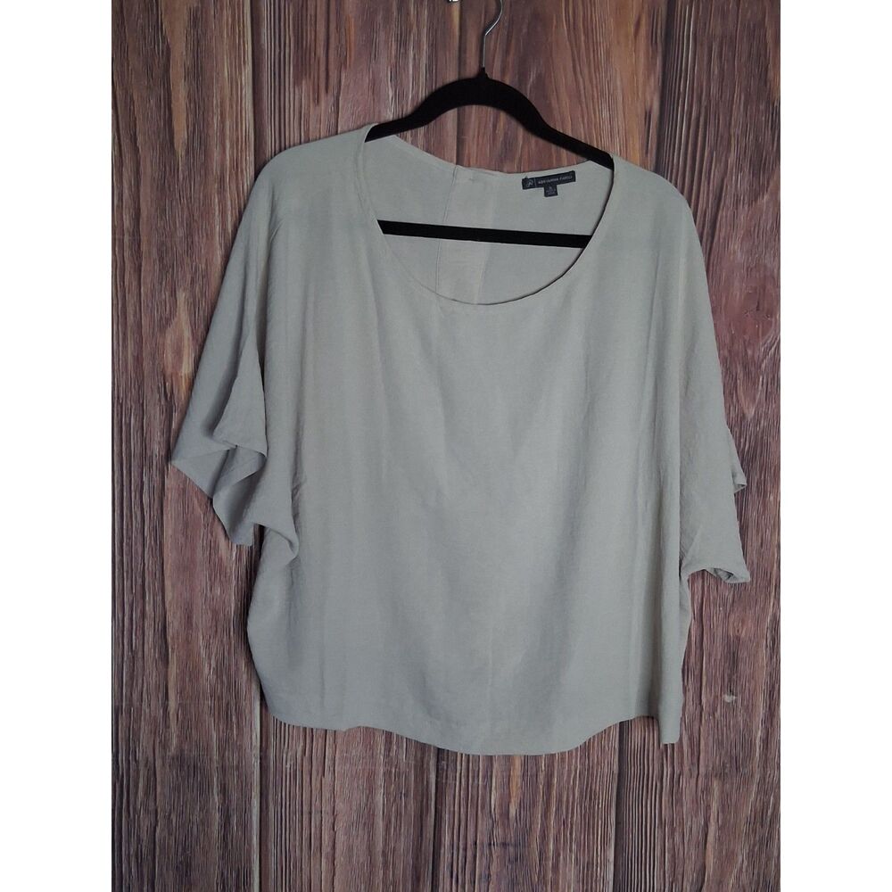 Adrianna papell tan short sleeve batwing tan blouse size xl